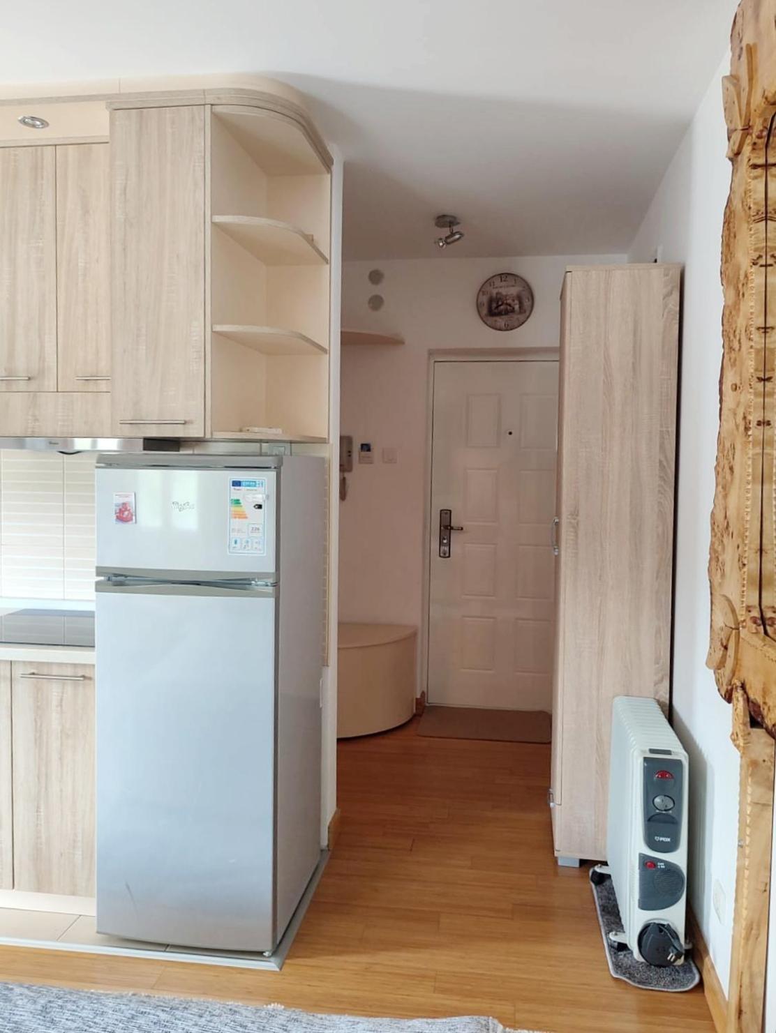 Apartman Lux Sneznik Vrnjačka Banja Esterno foto